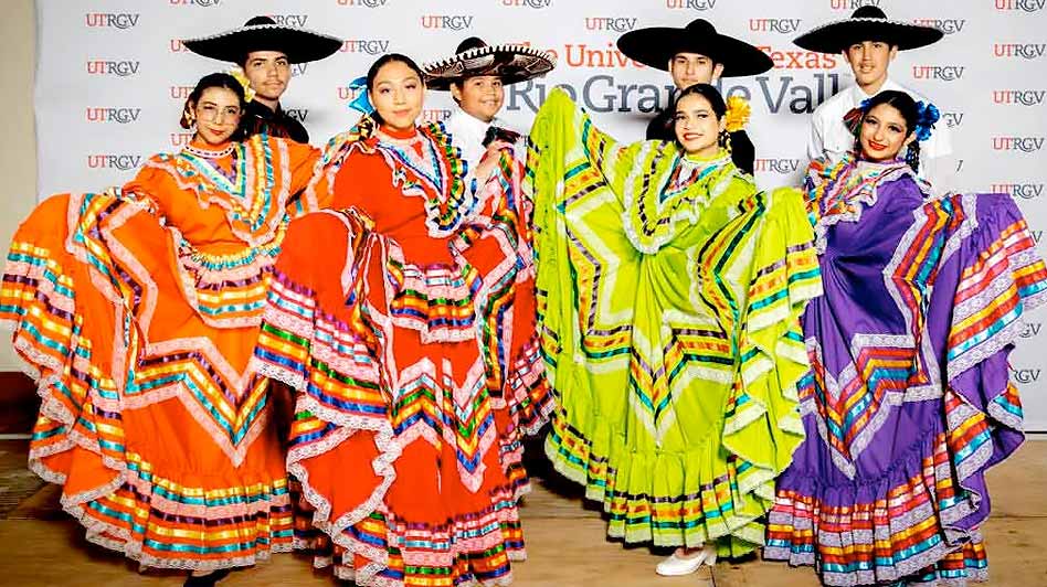 AVE Frontera Foklorico group after performing at the FIESTA Symposium in Brownsville, TX