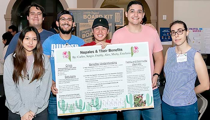 Students presenting their project about the medical benefits of the nopal Page Banner 