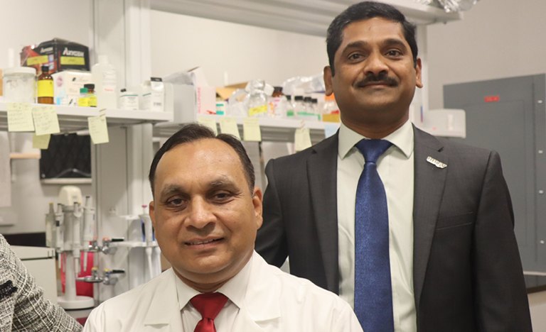 Dr. Subhash Chauhan, director of the UTRGV School of Medicine’s South Texas Center of Excellence in Cancer Research, and Dr. Murali Yallapu, associate professor in the Department of Immunology and Microbiology at the UTRGV School of Medicine