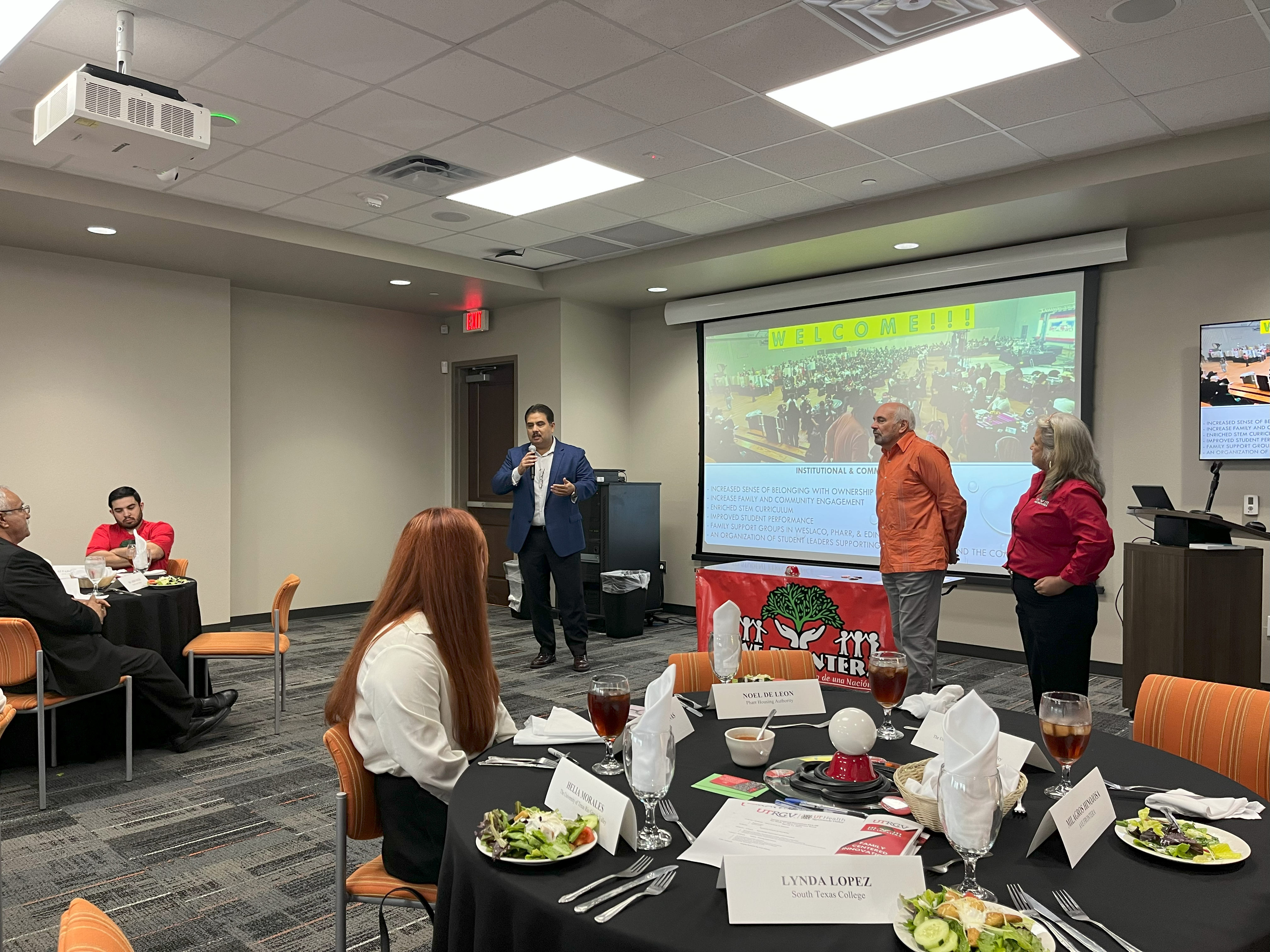 Through a NSF grant, UTRGV will collaborate with AVE Frontera and STC to expand the Family Centered Pedagogy course style to more families in the Rio Grande Valley. 