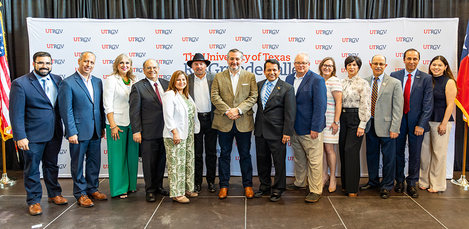 UTRGV recently hosted representatives from the Los Alamos National Laboratory (LANL), to announce a research collaboration focused on national security missions and workforce development. (UTRGV photo by Abraham Pérez)