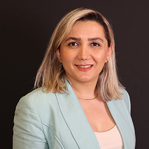 Mona Safizadeh