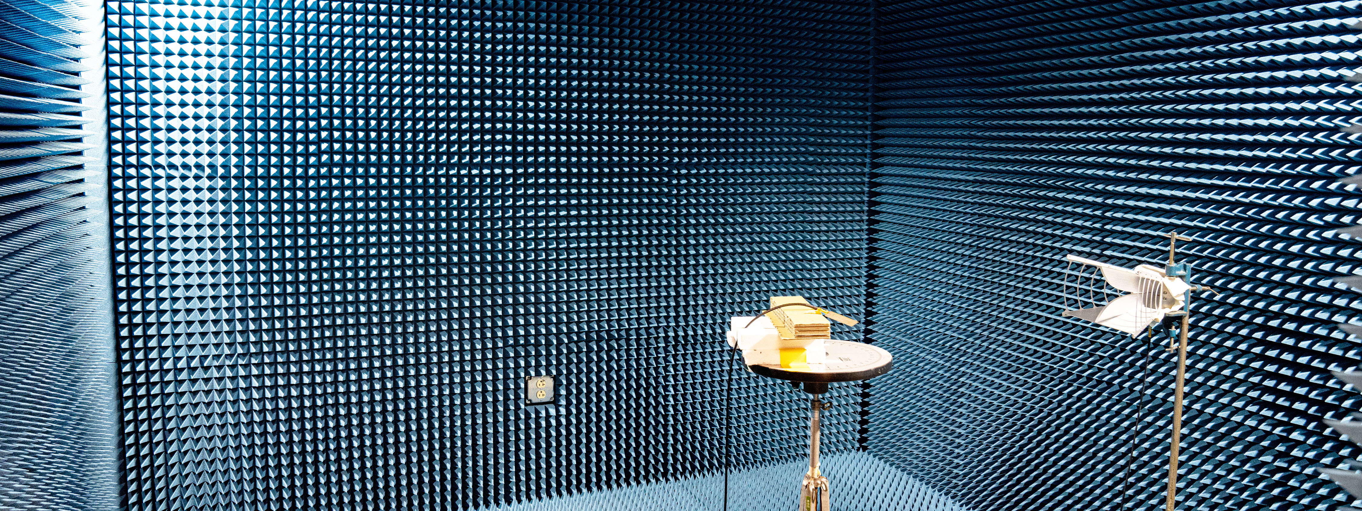 look inside STARGATE's anechoic chamber, decorative image