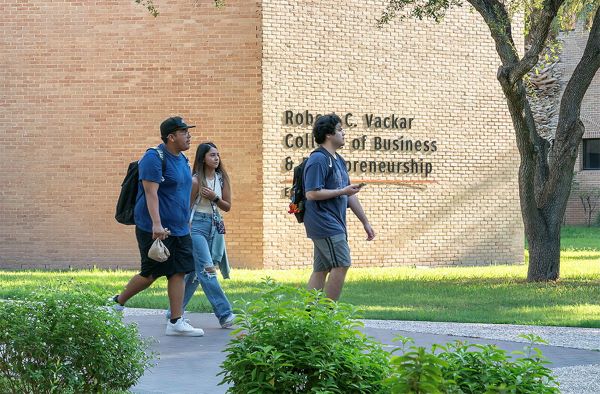 The Texas Higher Education Coordinating Board (THECB) recently approved the bachelor’s degree program in Business Administration with a specialization in Business Analytics for UTRGV. The new degree, which will be available Aug. 1, 2024, is designed to provide students with essential skills to develop strategic business insights and enhance decision-making processes across different industries. (UTRGV Archival Photo by Paul Chouy)